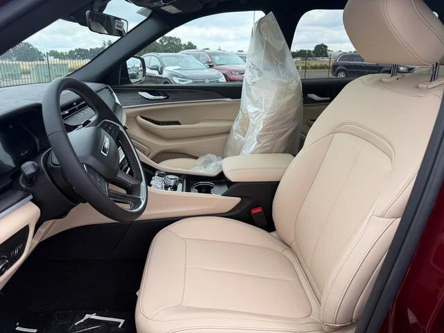 New 2026 Velvet Red Pearl-Coat Exterior Paint Jeep Limited image 12