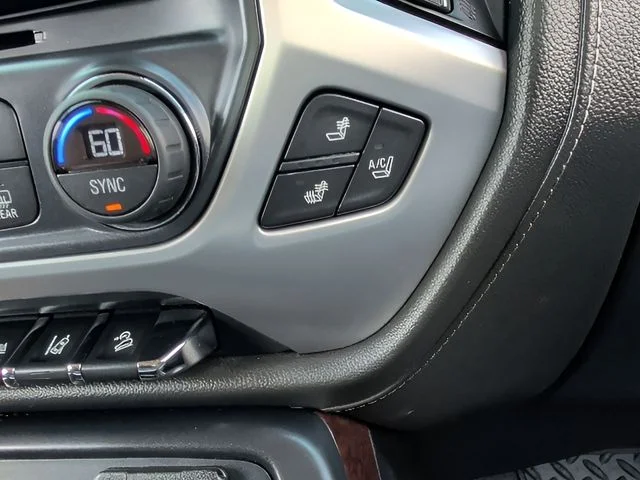 Used 2015 Silver GMC SLT image 30