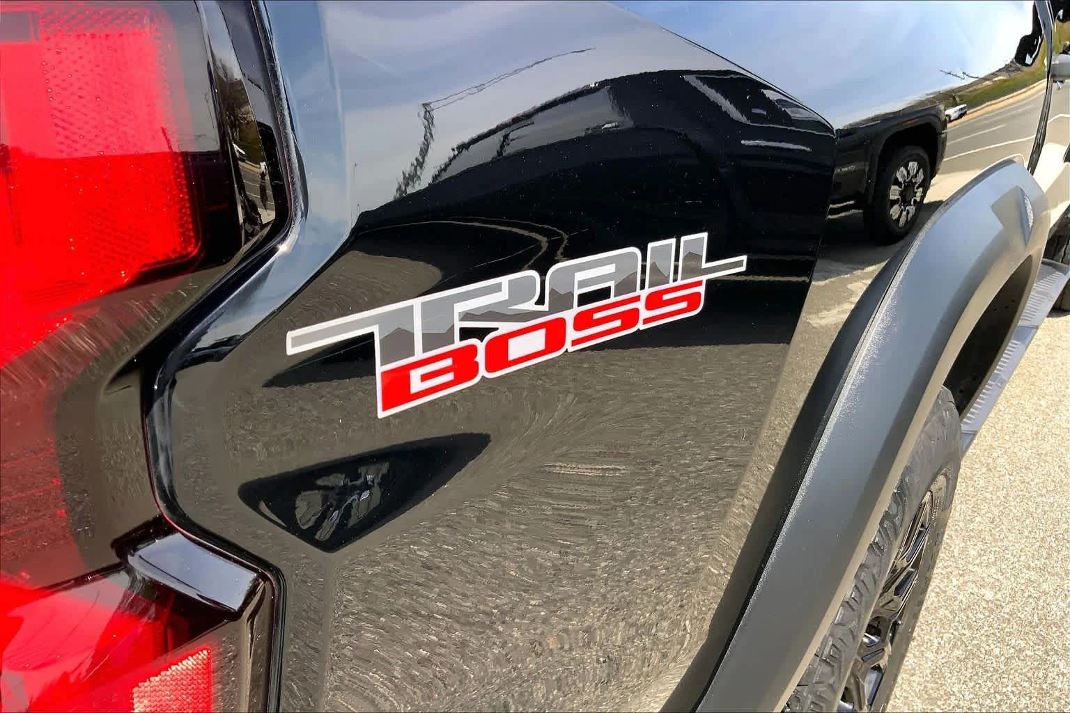 Used 2023 Black Chevrolet 4WD Trail Boss image 10