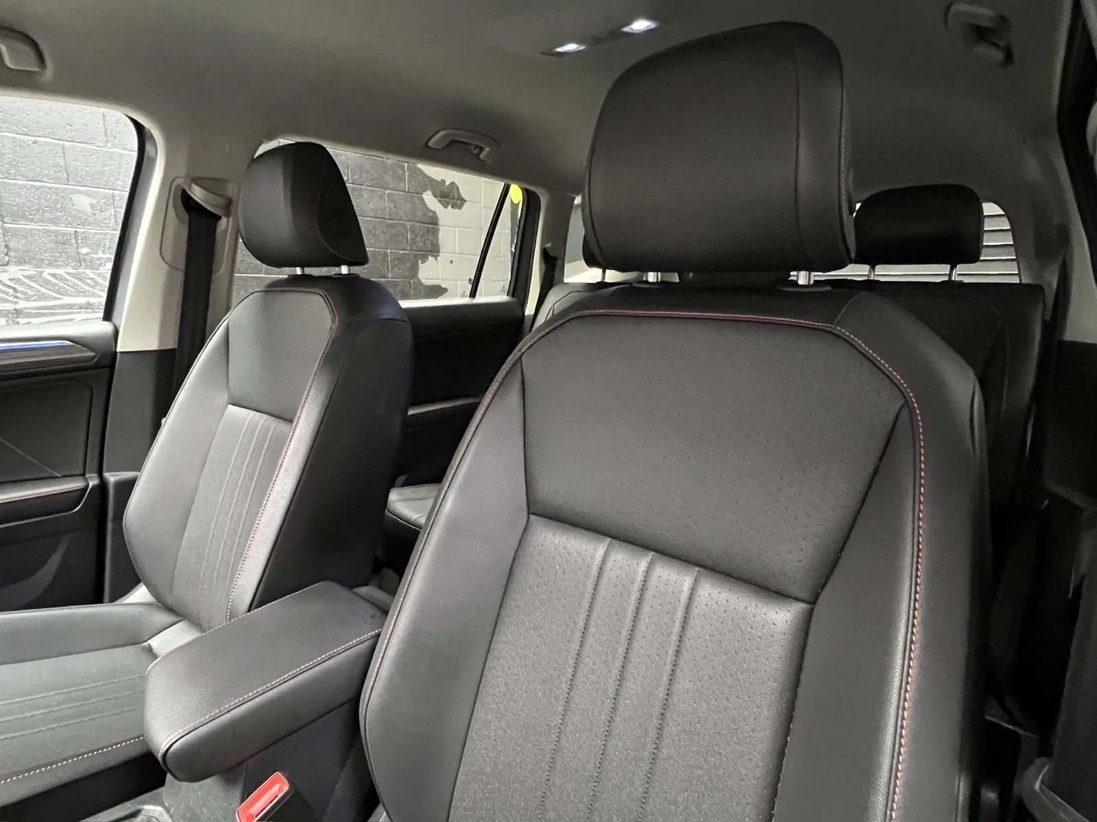 Used 2024 Platinum Gray Metallic (2r2r) Volkswagen Wolfsburg Edition 4Motion image 10