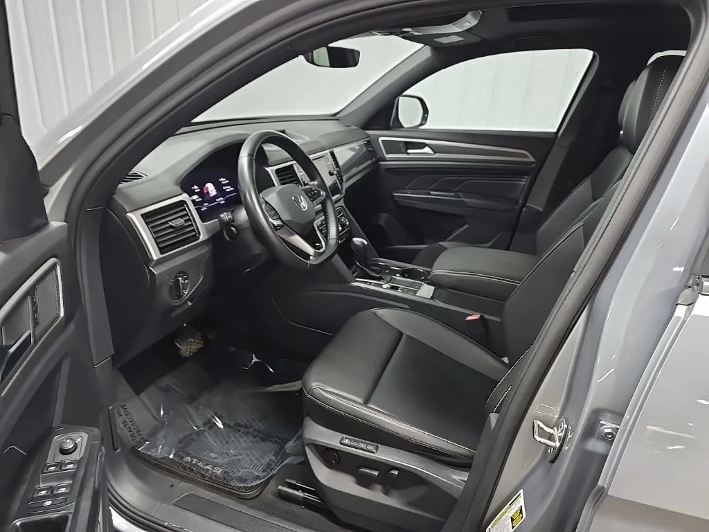 2020 Volkswagen Atlas Cross Sport SEL - Photo 26
