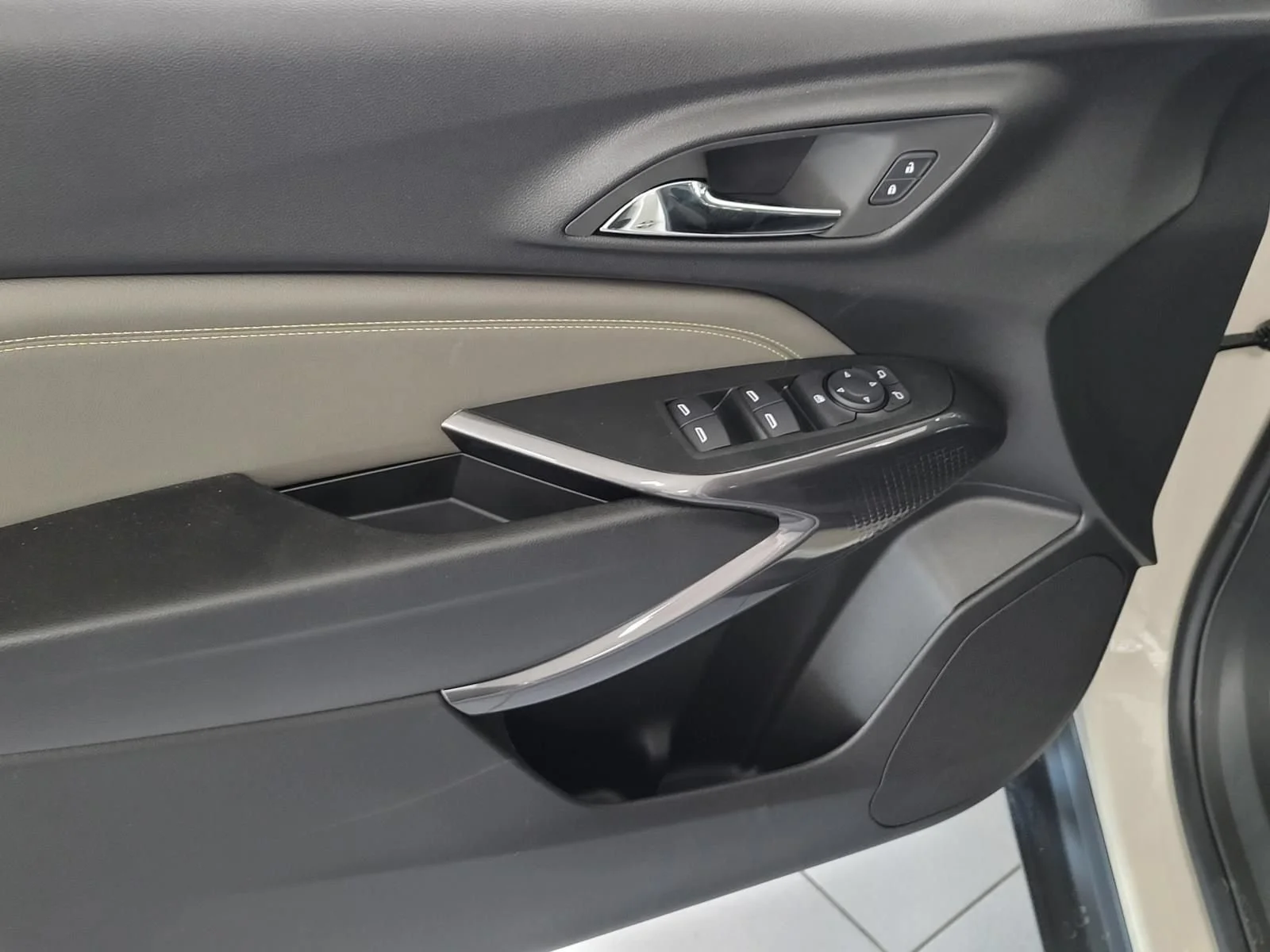 2026 Chevrolet Trax Activ - Photo 13