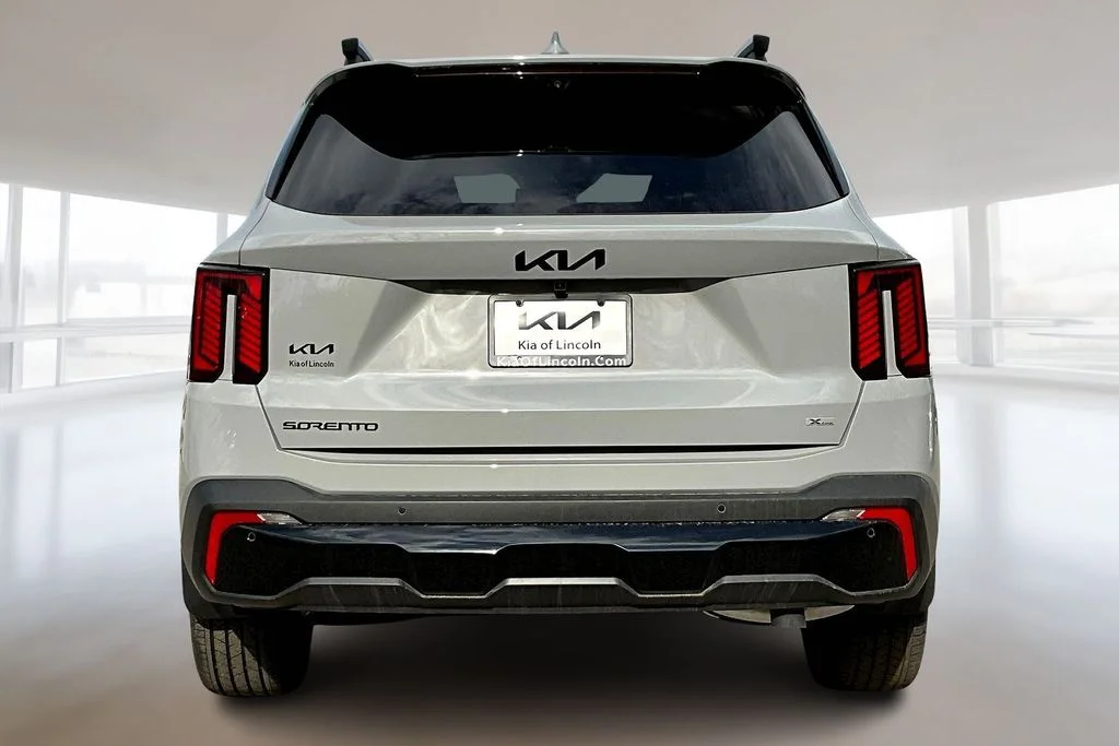 New 2026 Wolf Gray Kia X-Line SX Prestige AWD image 4