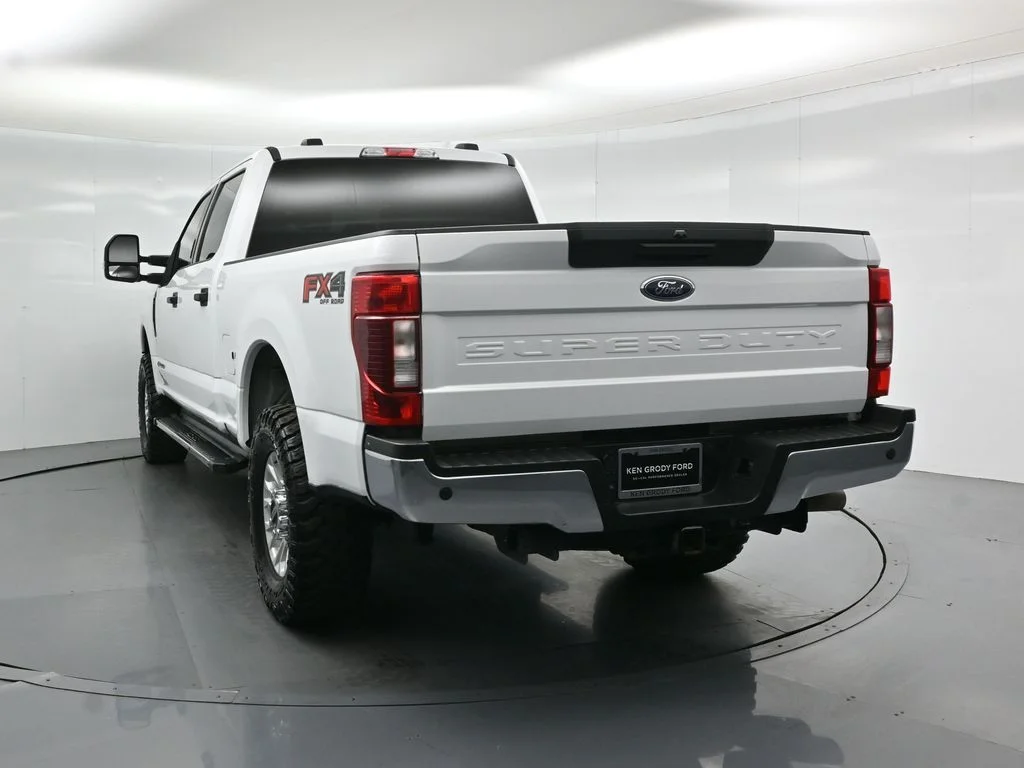 Used 2021 White Ford XLT image 23