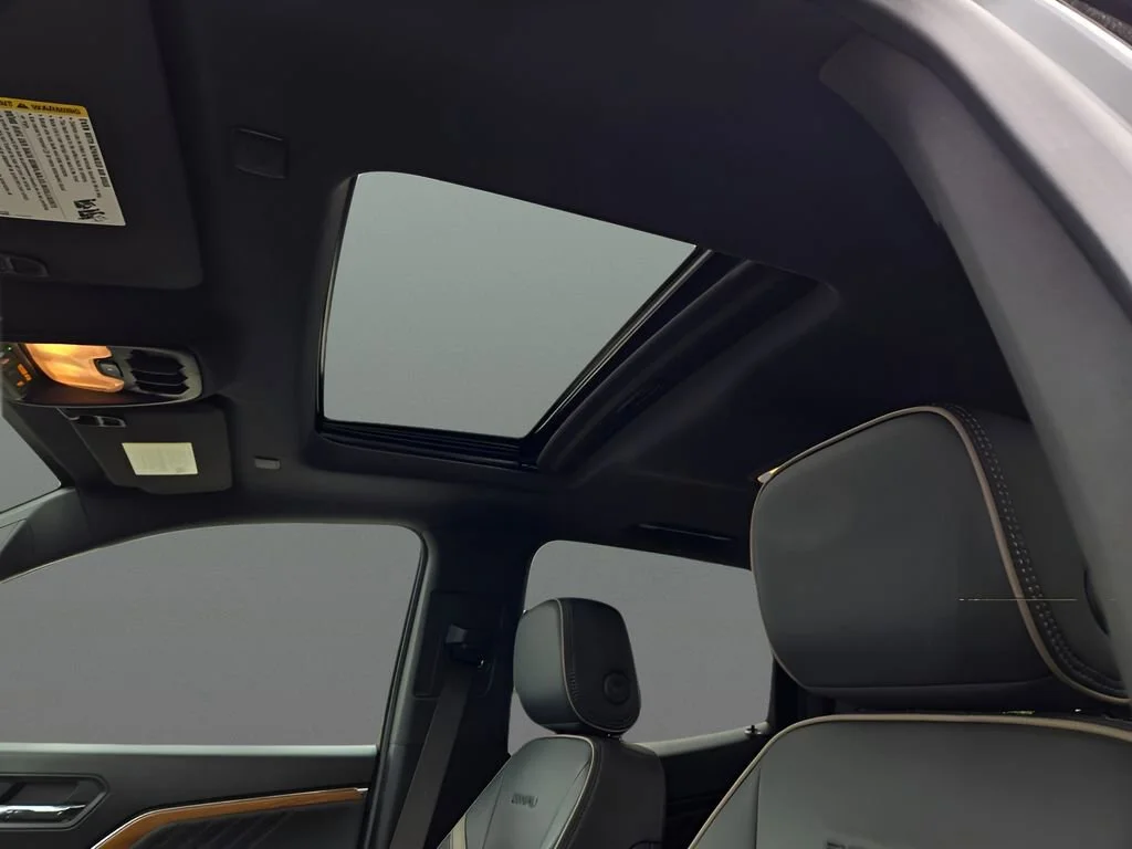 Used 2024 Onyx Black GMC Denali image 18