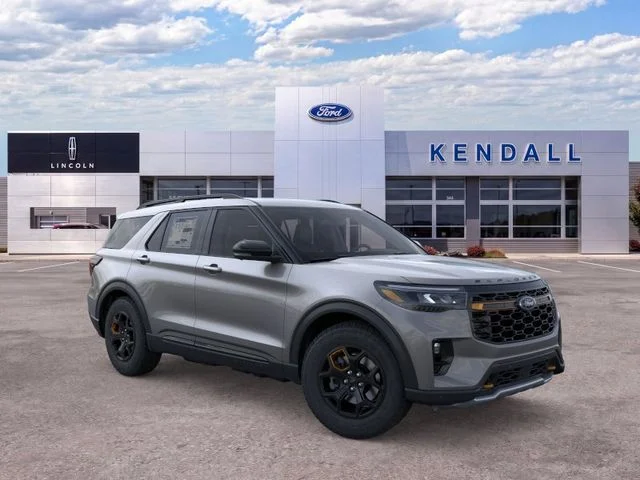 New 2026 Gray Metallic Ford Tremor image 7