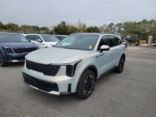 New 2026 Ivory Silver Kia S image 4