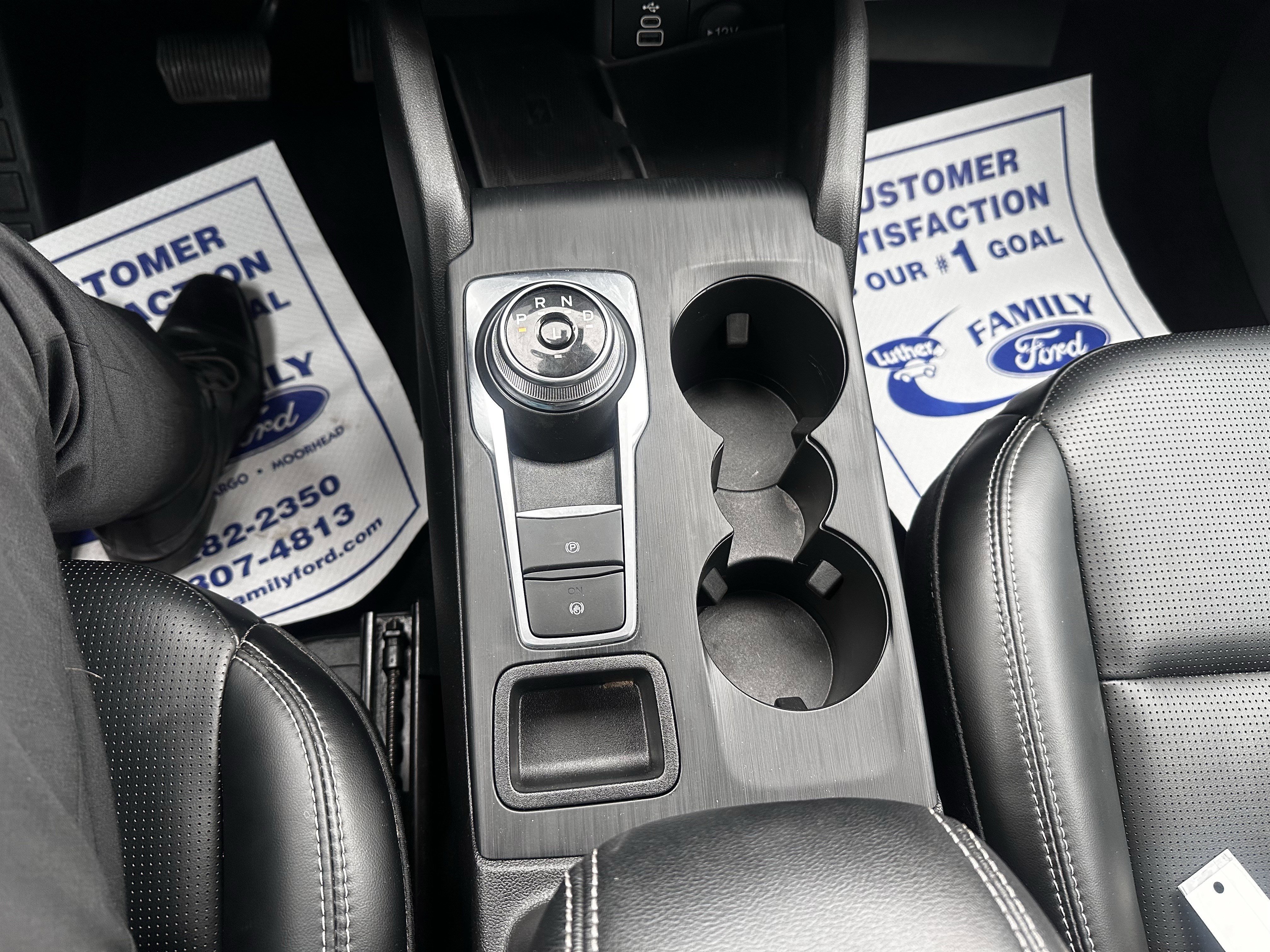 Used 2025 Space Silver Metallic Ford Platinum image 17