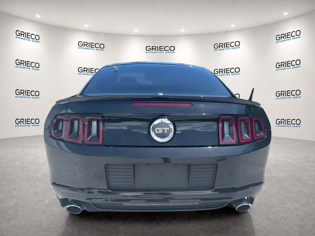 Used 2014 Black Ford GT Premium image 3