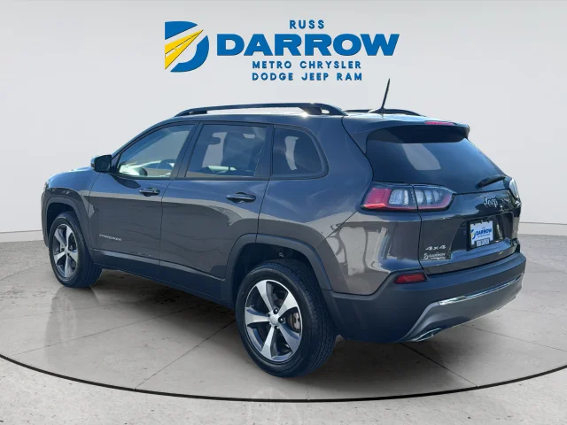 Used 2022 Gray Jeep Limited image 3