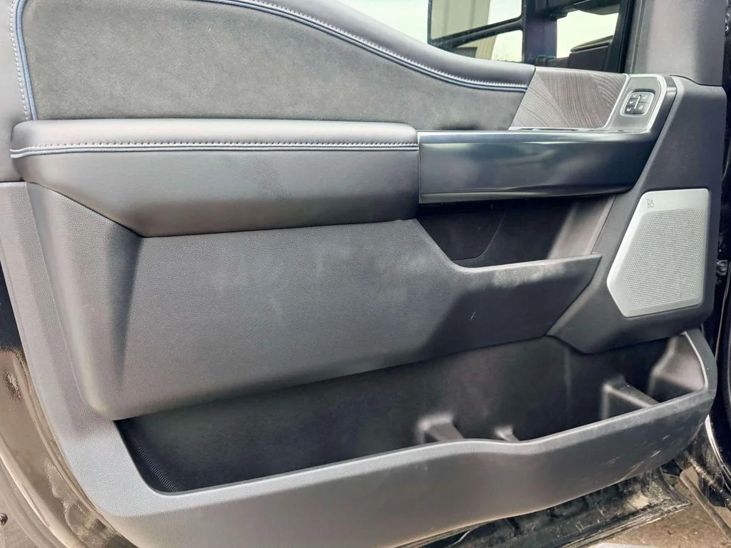 Used 2025 Black Ford Platinum image 13