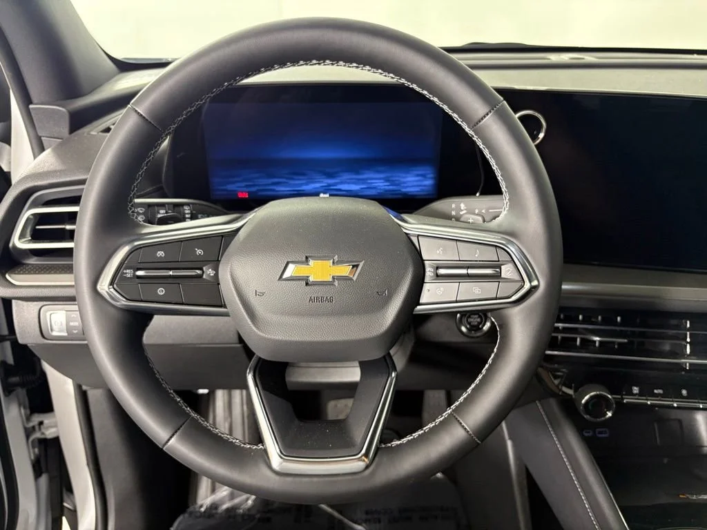 New 2026 Summit White Chevrolet LT image 26