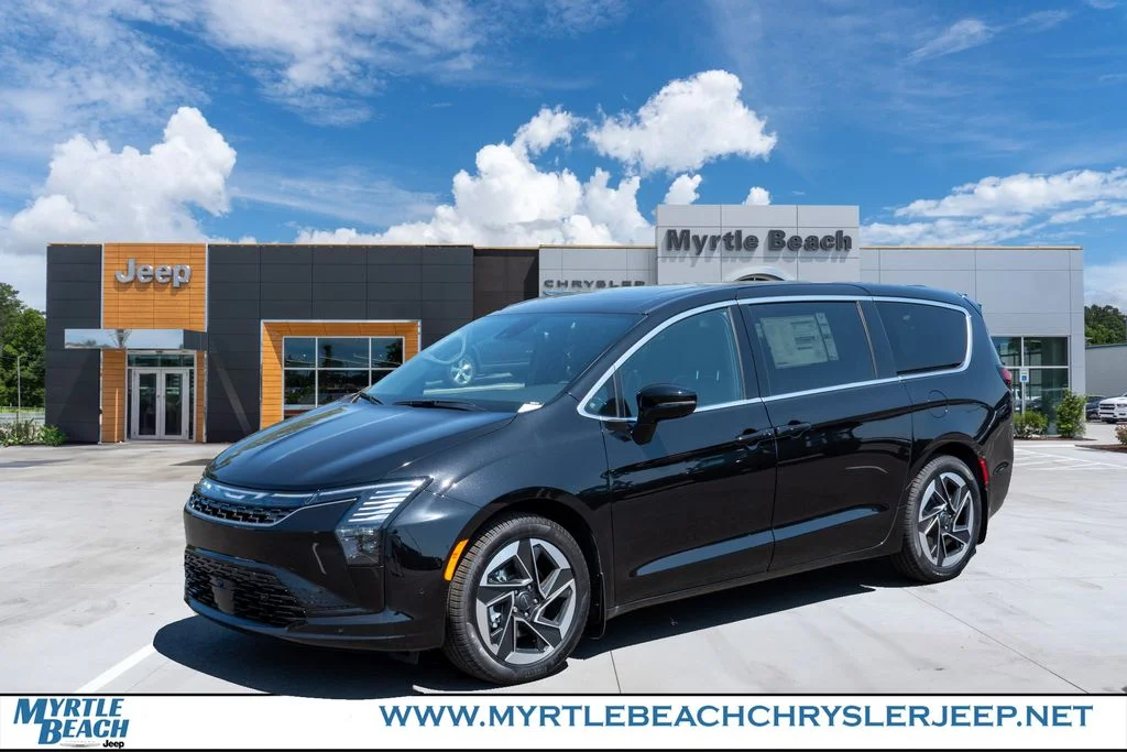 2027 Chrysler Pacifica