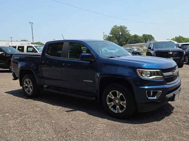 Used 2019 PACIFIC BLUE METALLIC Chevrolet 4WD Z71 image 1