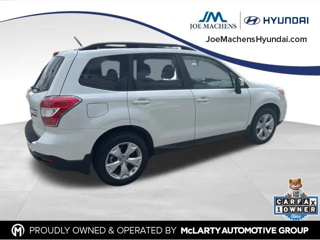 Used 2014 White Subaru 2.5i Premium image 6