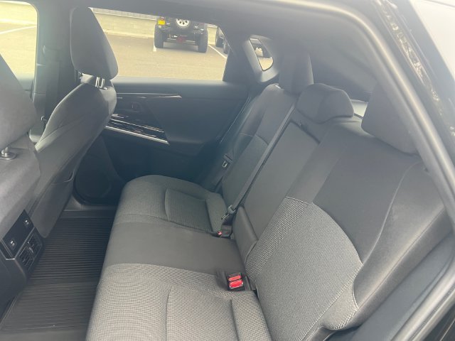 Used 2023 Black Subaru Premium image 17