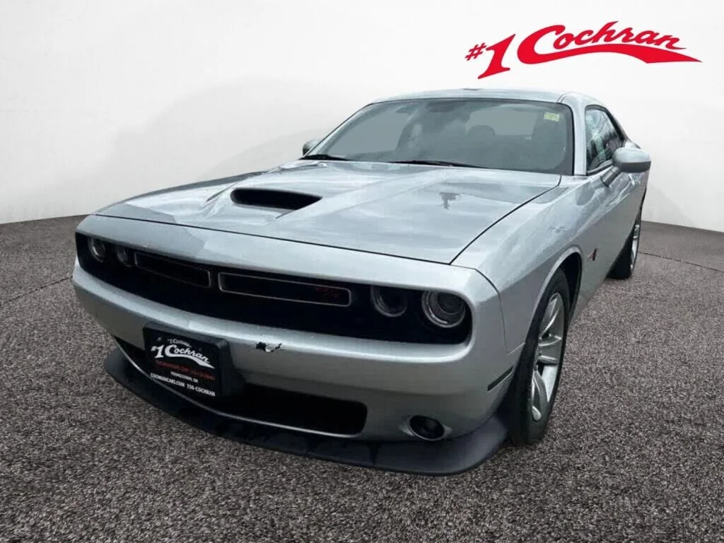 Used 2021 Triple Nickel Clearcoat Dodge R/T image 30