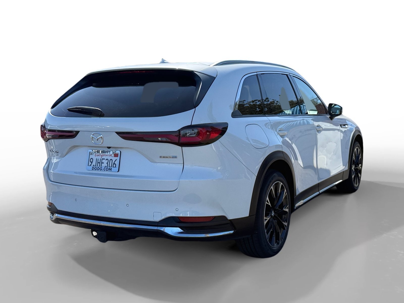 Certified Used 2024 White Mazda Premium image 5