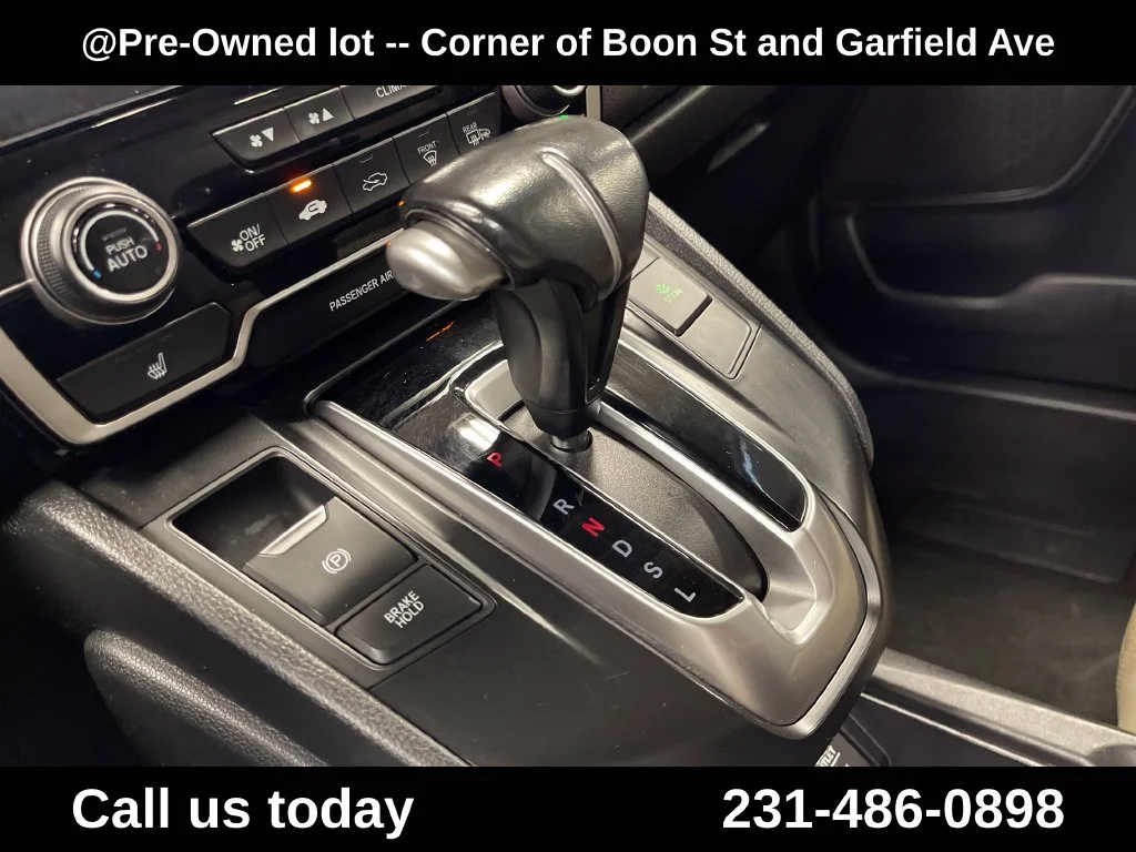 Used 2017  Honda EX-L image 22