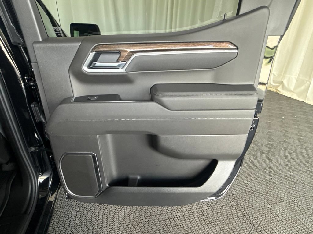 2026 Chevrolet Silverado 1500 RST - Photo 22