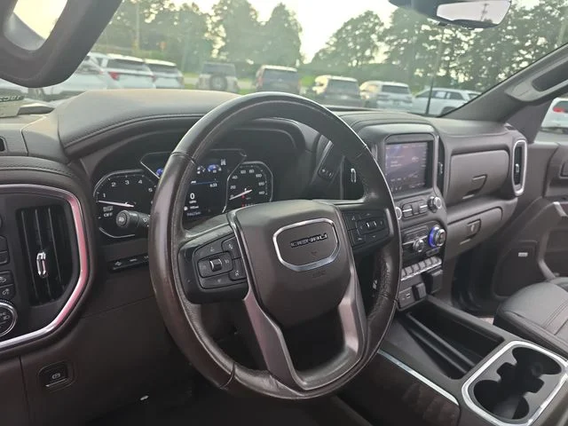 Used 2021 Gray GMC Denali image 17