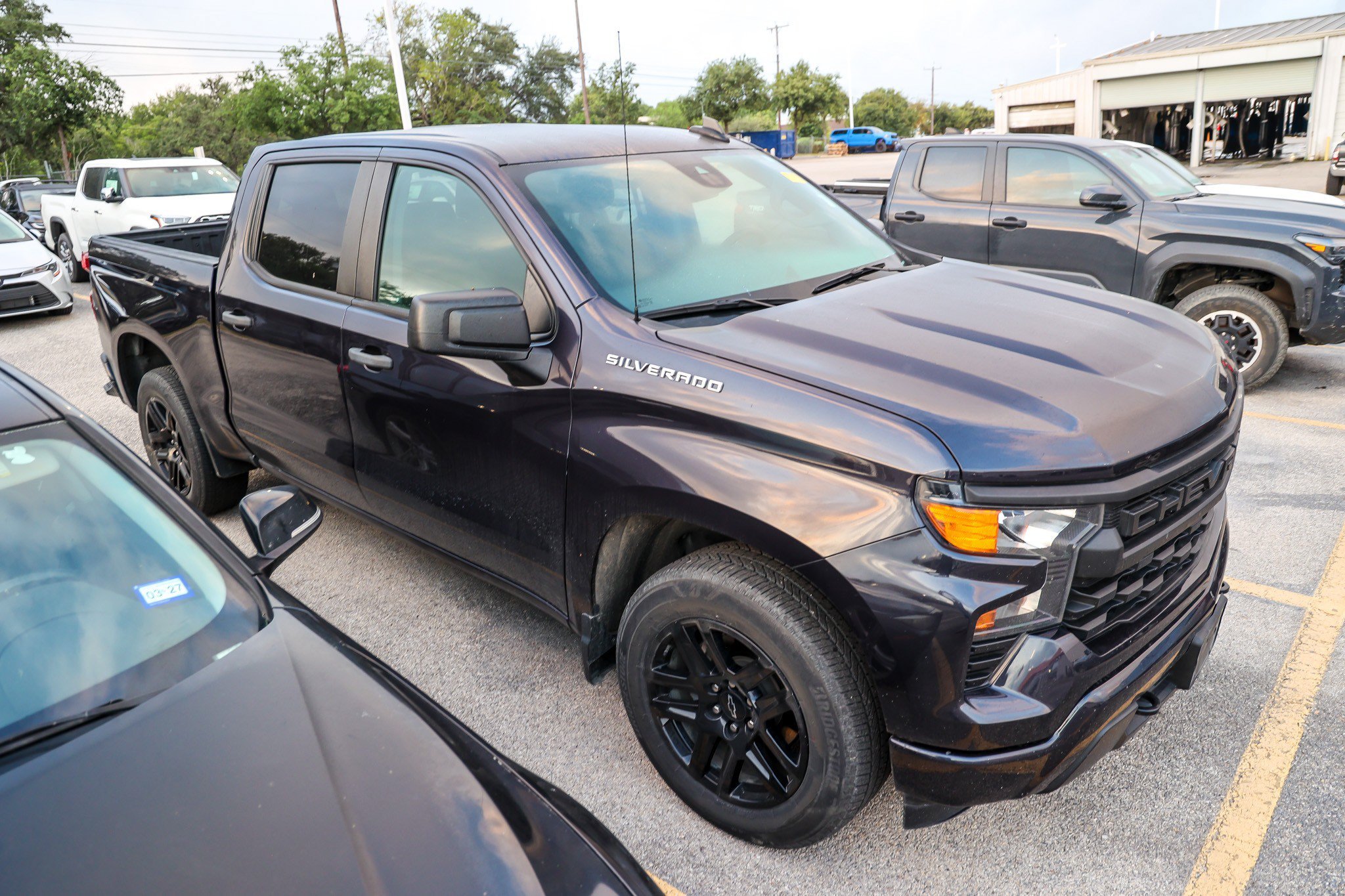 Used 2023 Dark Ash Metallic Chevrolet Custom image 5