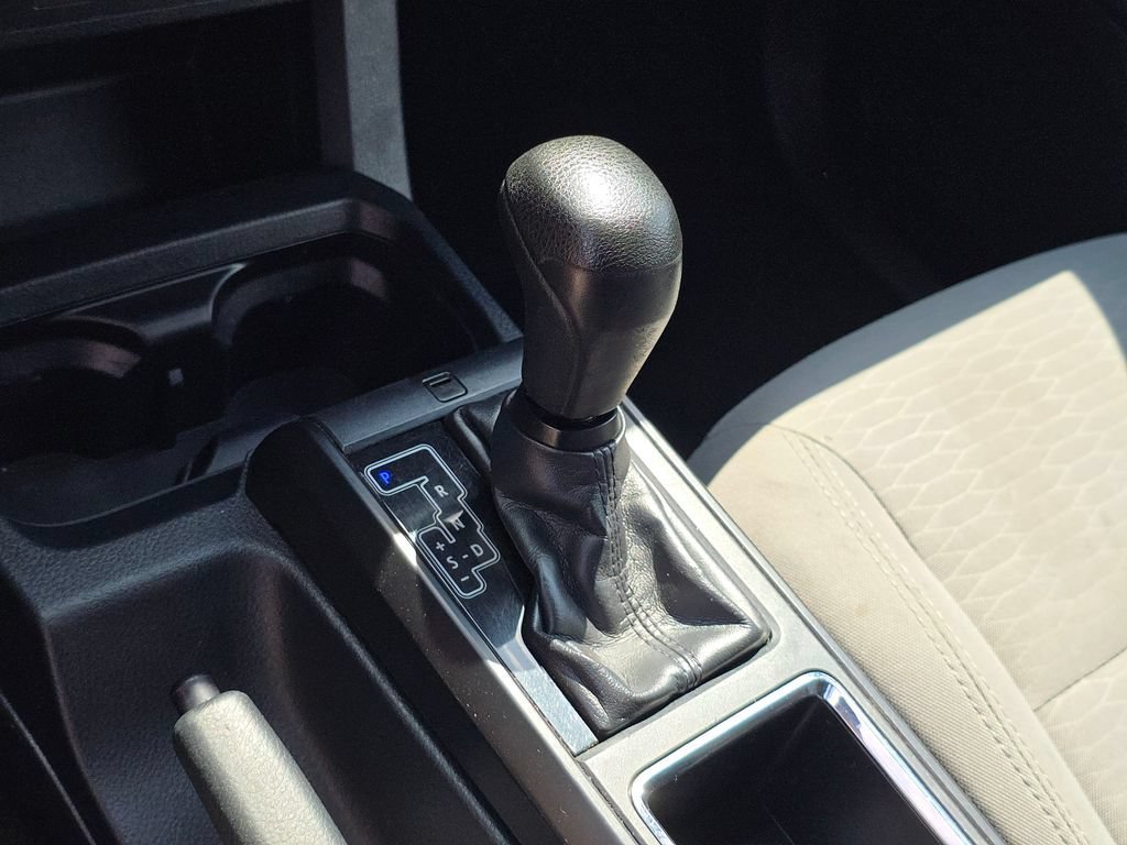 Used 2019 Barcelona Red Metallic Toyota SR image 33