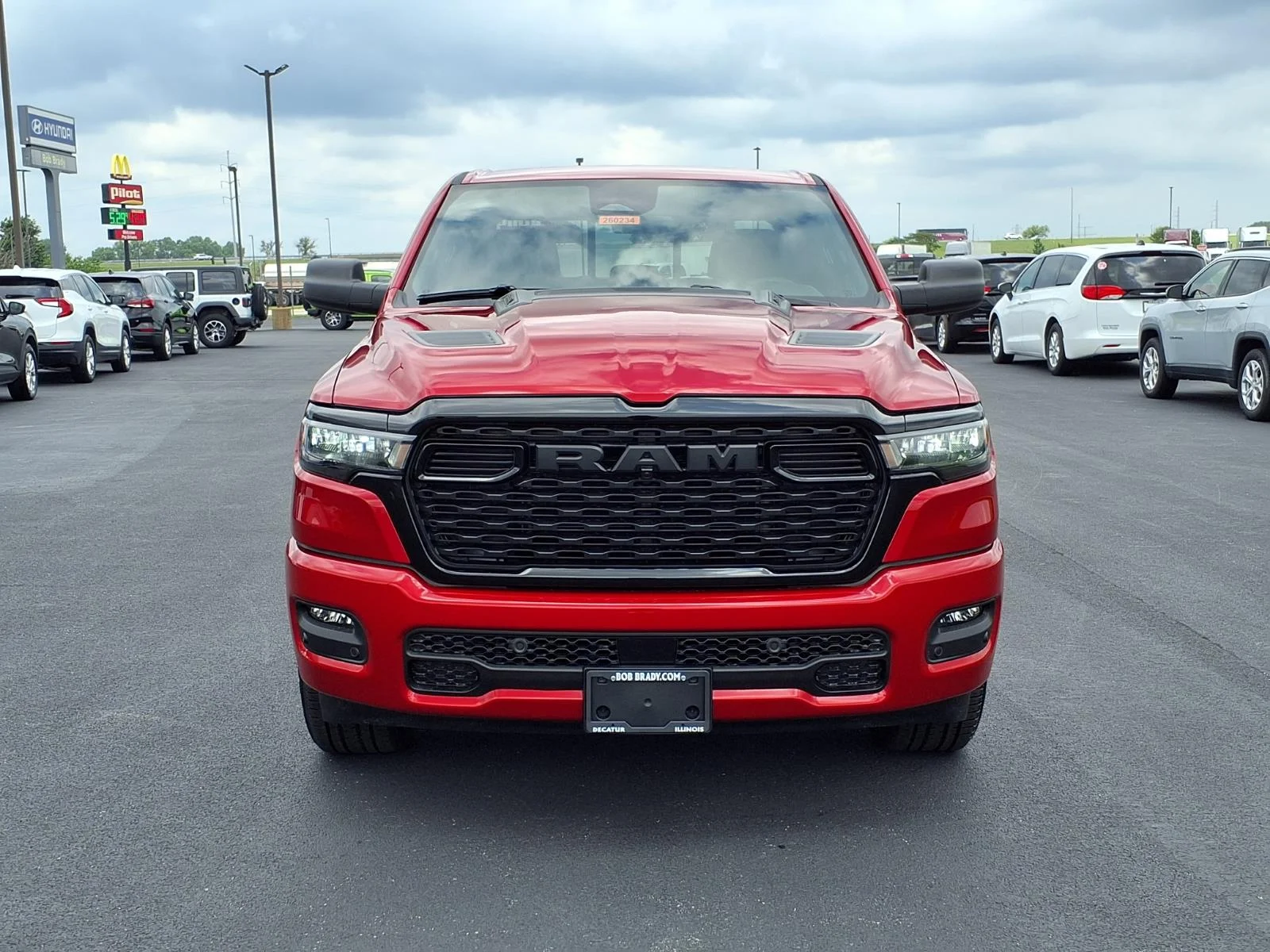 New 2026 Molten Red Pearlcoat RAM Express image 21