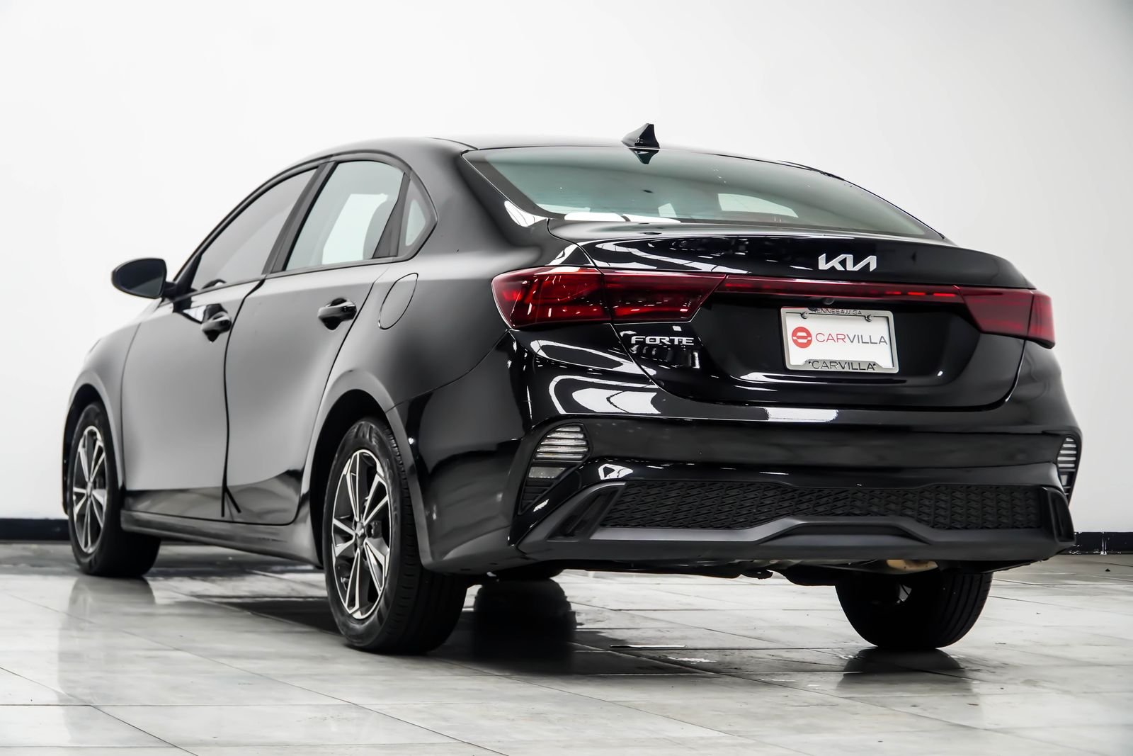 Used 2024 Black Kia LXS image 12