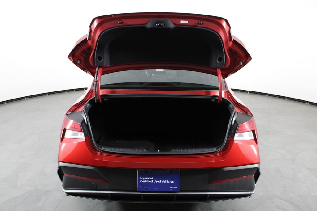 Certified Used 2025 Red Hyundai SEL Sport image 17