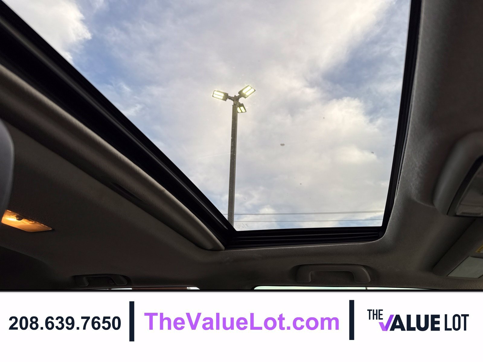Used 2016 White Toyota Limited image 14