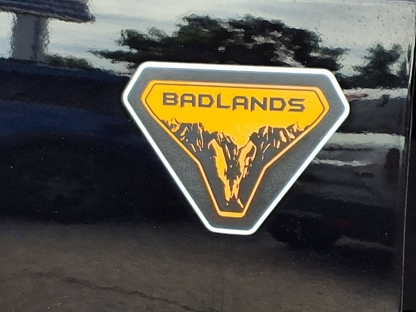 Certified Used 2025 Shadow Black Ford Badlands image 28