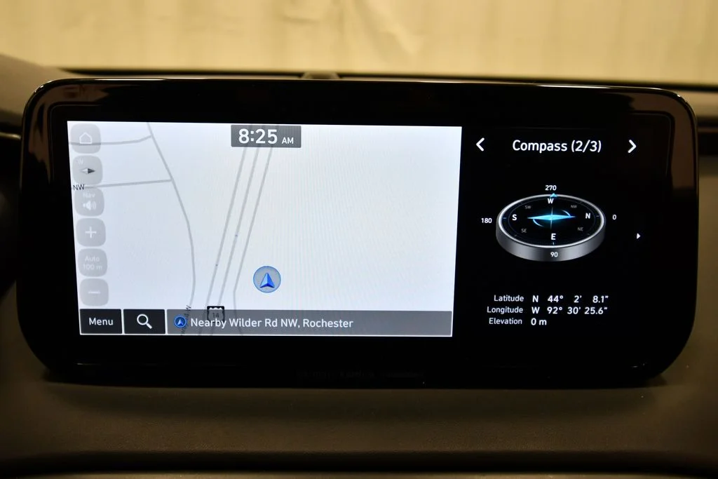Used 2023 Gray Hyundai Calligraphy image 27