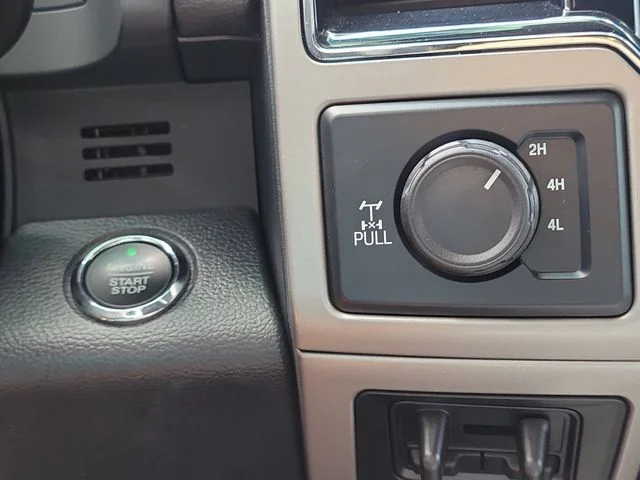 Used 2022 Red Ford Lariat image 30