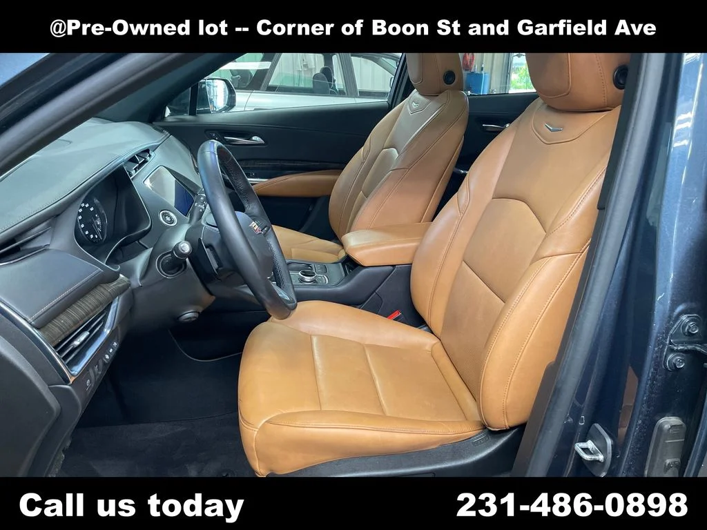 Used 2019 Gray Cadillac Premium Luxury image 14