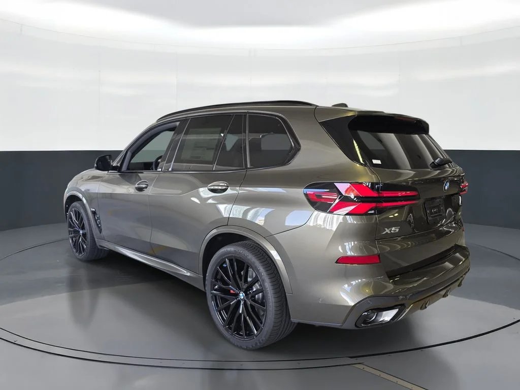 New 2026 Green BMW sDrive40i image 4