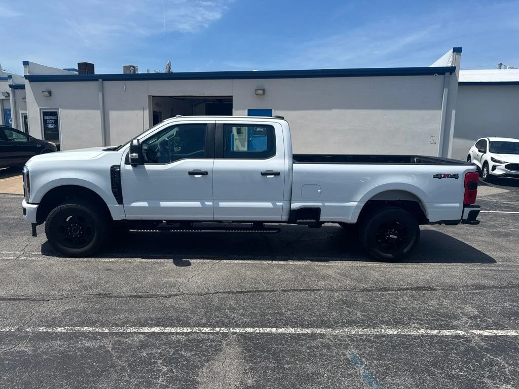 Certified Used 2024 Oxford White Ford XL image 7