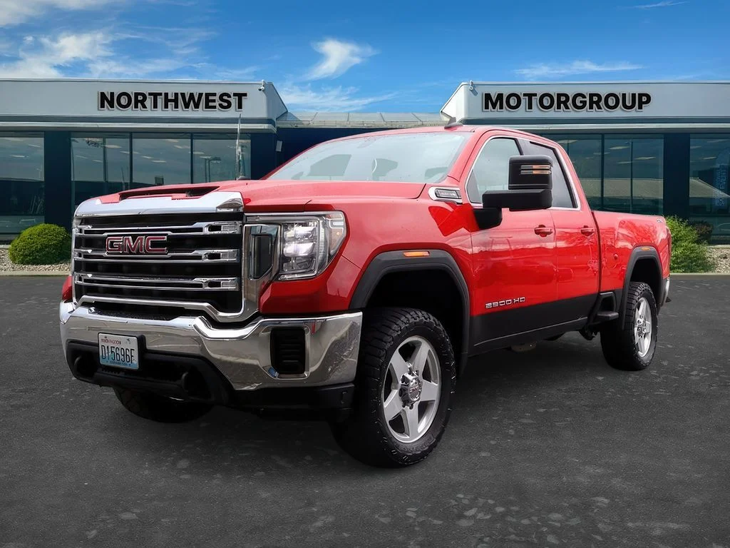 Used 2021 Cardinal Red GMC SLE image 3
