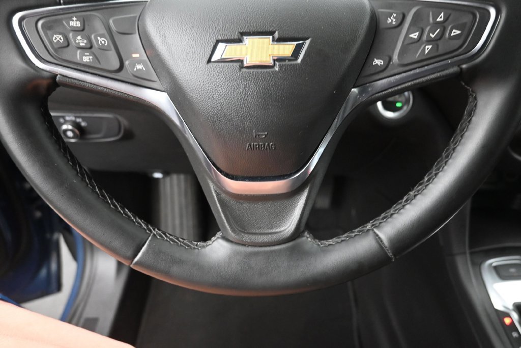 Used 2024 Blue Chevrolet LT image 17