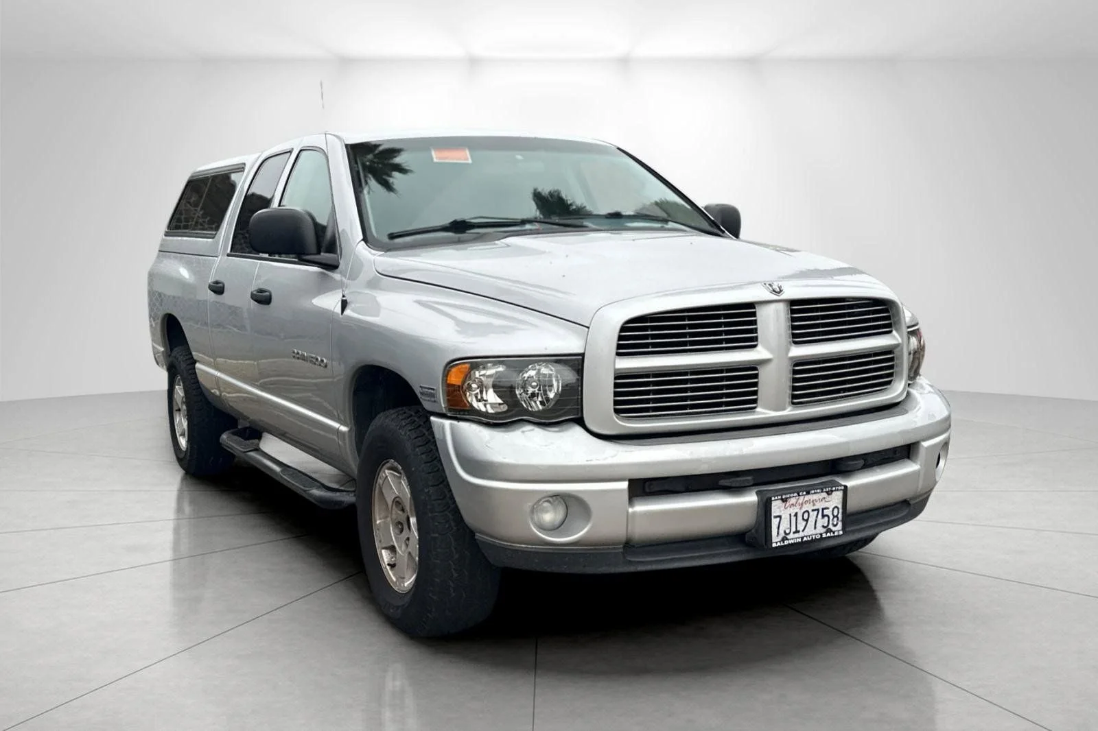 2004 Dodge Ram 1500 SLT 4x4 Quad Cab SWB's photo