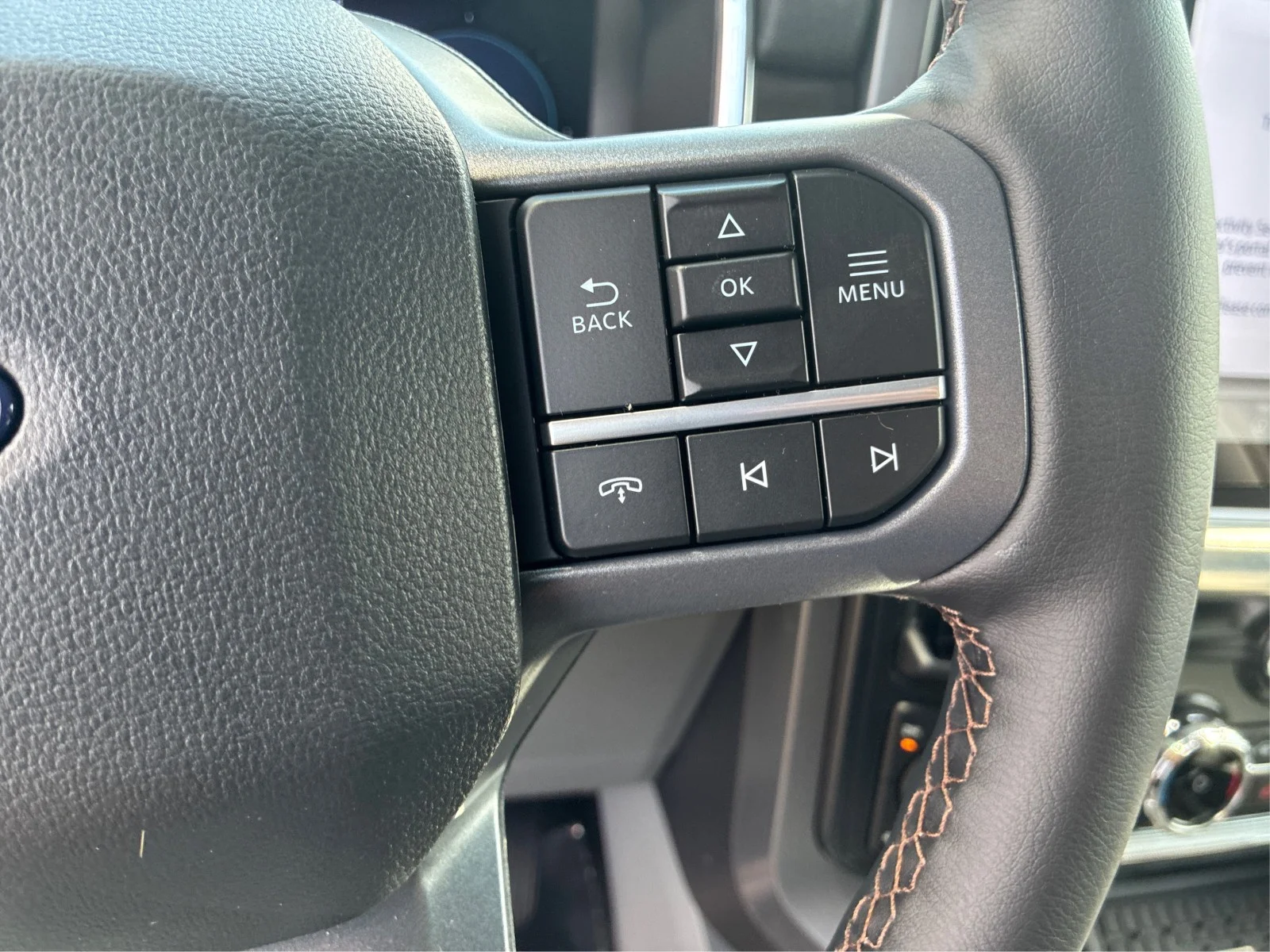 New 2026 Carbonized Gray Metallic Ford Lariat® image 22