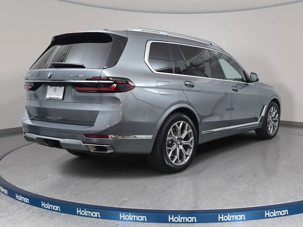 Used 2024 Skyscraper Gray Metallic BMW xDrive40i image 5
