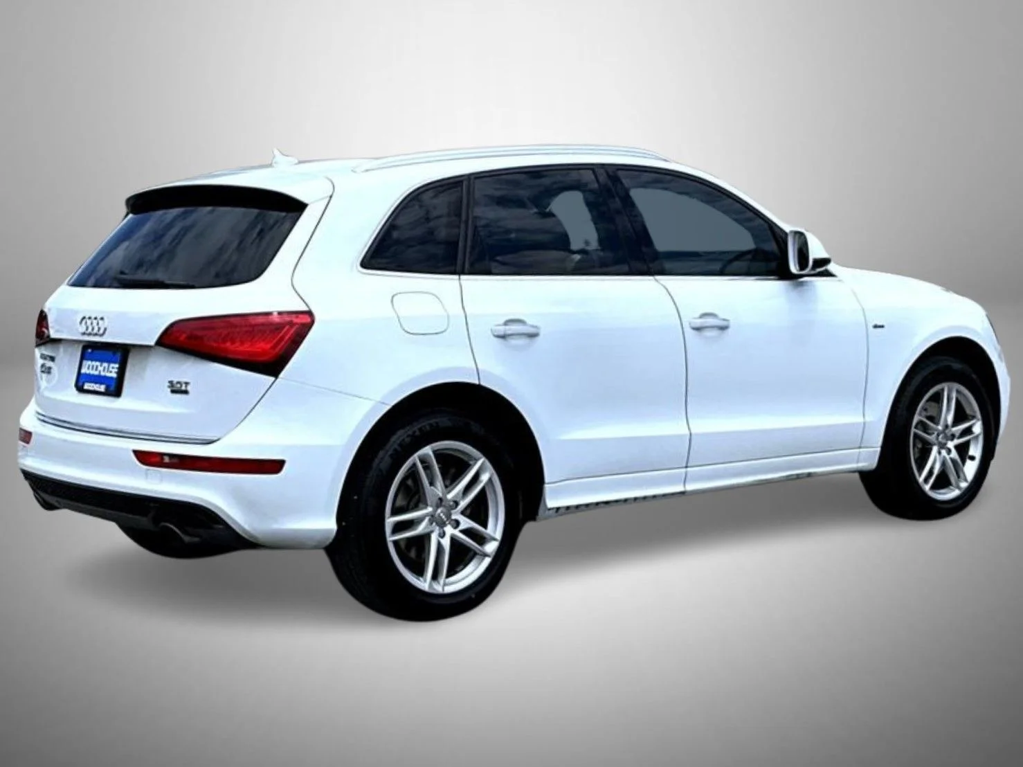 Used 2015 White Audi 3.0T Prestige image 5
