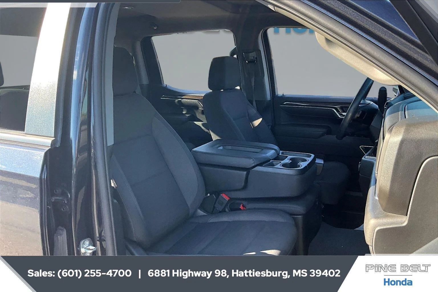 Used 2024 Dark Ash Metallic Chevrolet LT image 6