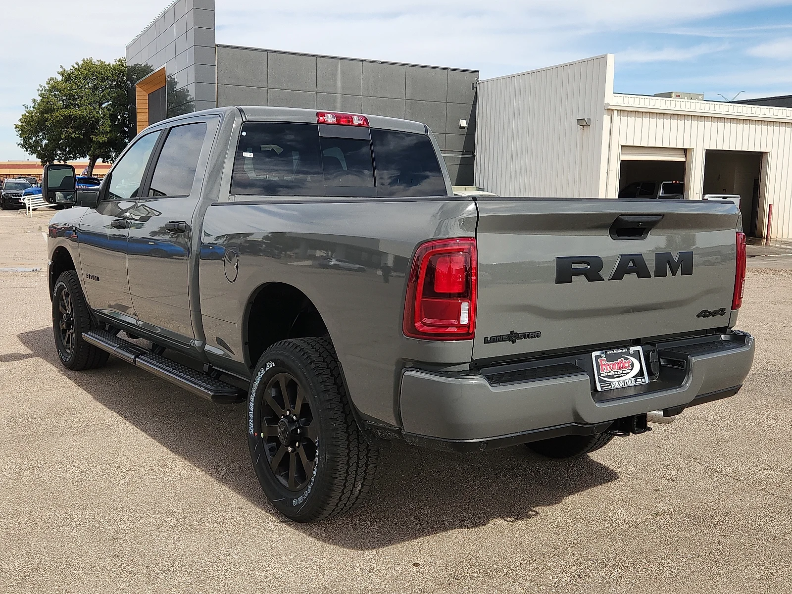 New 2027 Ceramic Gray Clear-Coat  Paint Ram LONE STAR CREW CAB 4X4 6