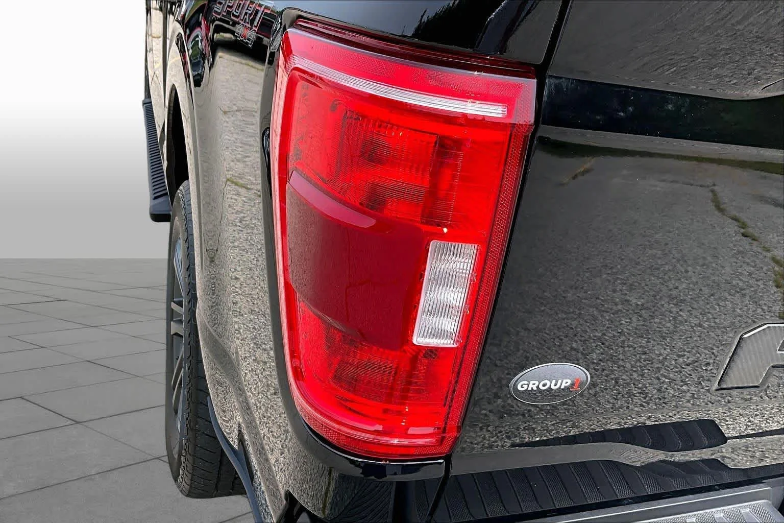 Certified Used 2023 Agate Black Metallic Ford XLT image 28