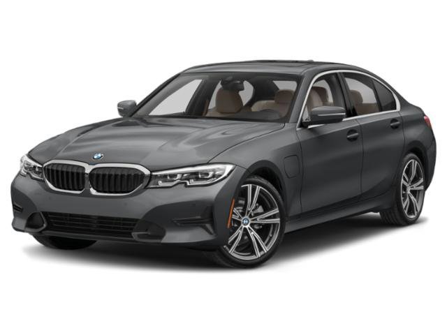 2021 BMW 3 Series 330e Sedan's photo