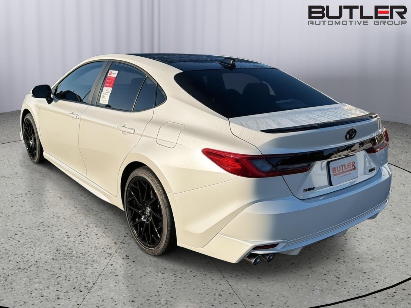 New 2026 Wind Chill Pearl Toyota XSE image 4