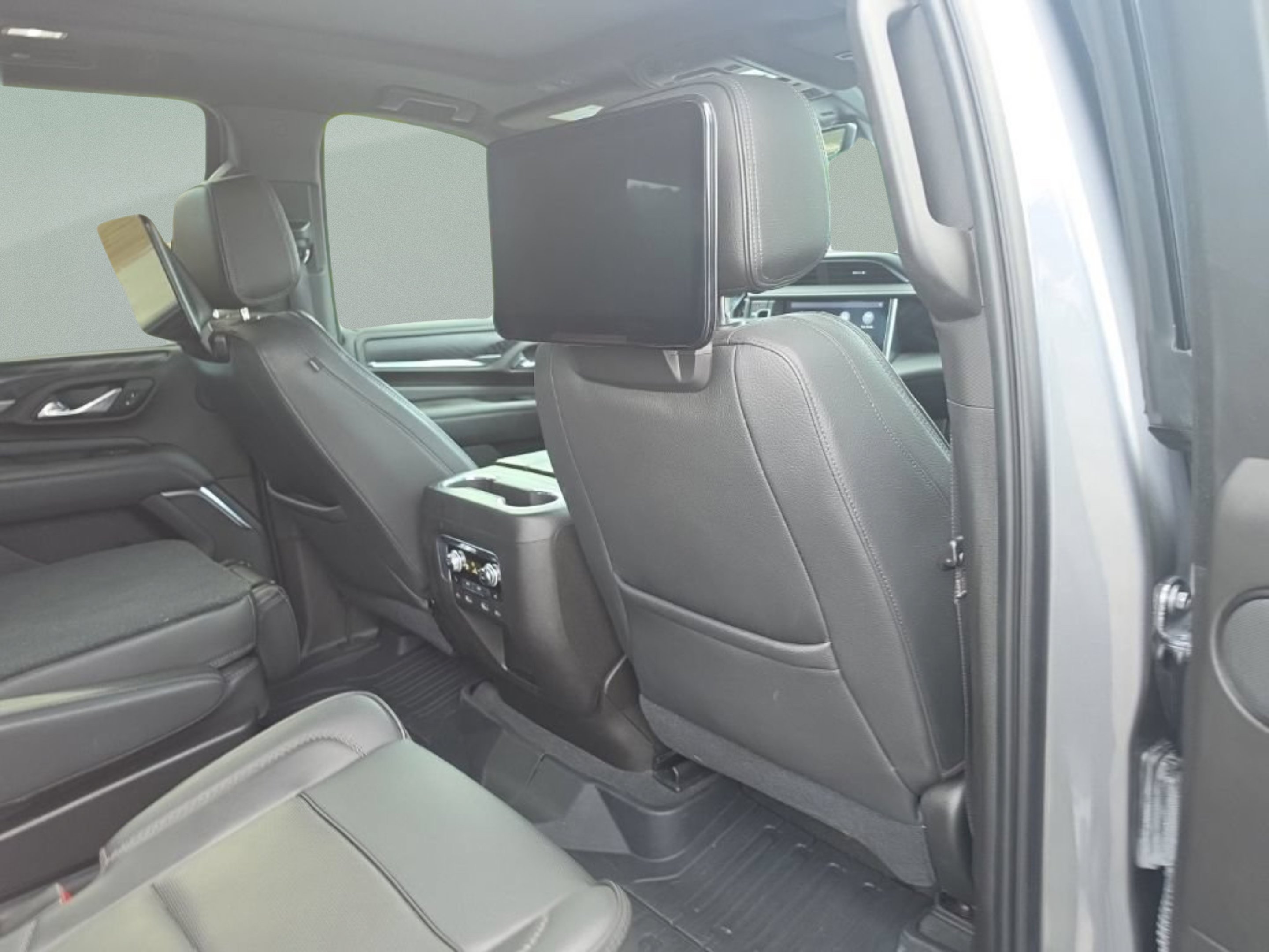 Used 2021 SATIN STEEL METALLIC GMC Denali image 24