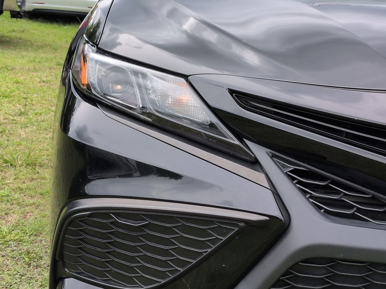 Used 2023 Midnight Black Metallic Toyota SE image 8